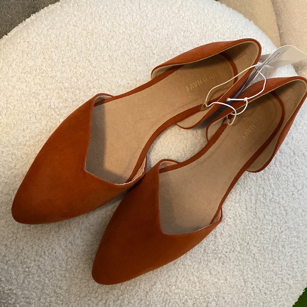 Women’s Flats Size 10